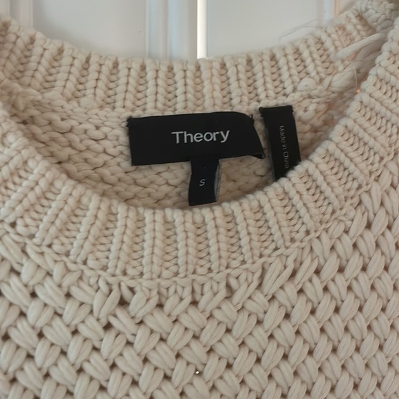 Sweater vest - Picture 2 of 2